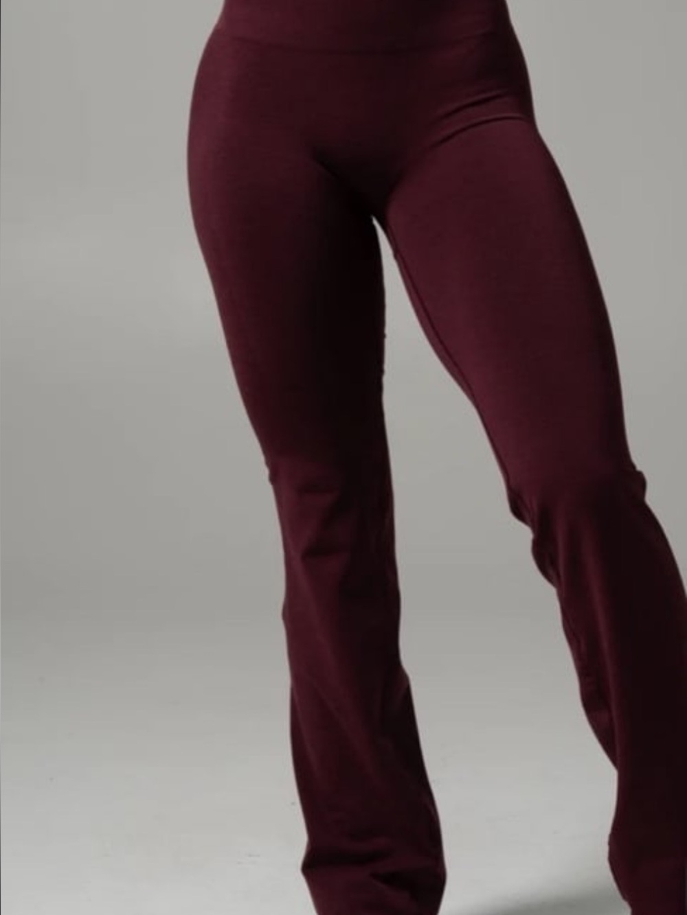 ALPHALETE Pump Mid Rise Flared Pant MERLOT MEDIUM NEW